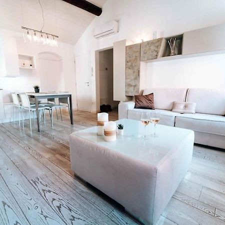 Loft Cavour - Teatro Ariston Apartman San Remo Kültér fotó