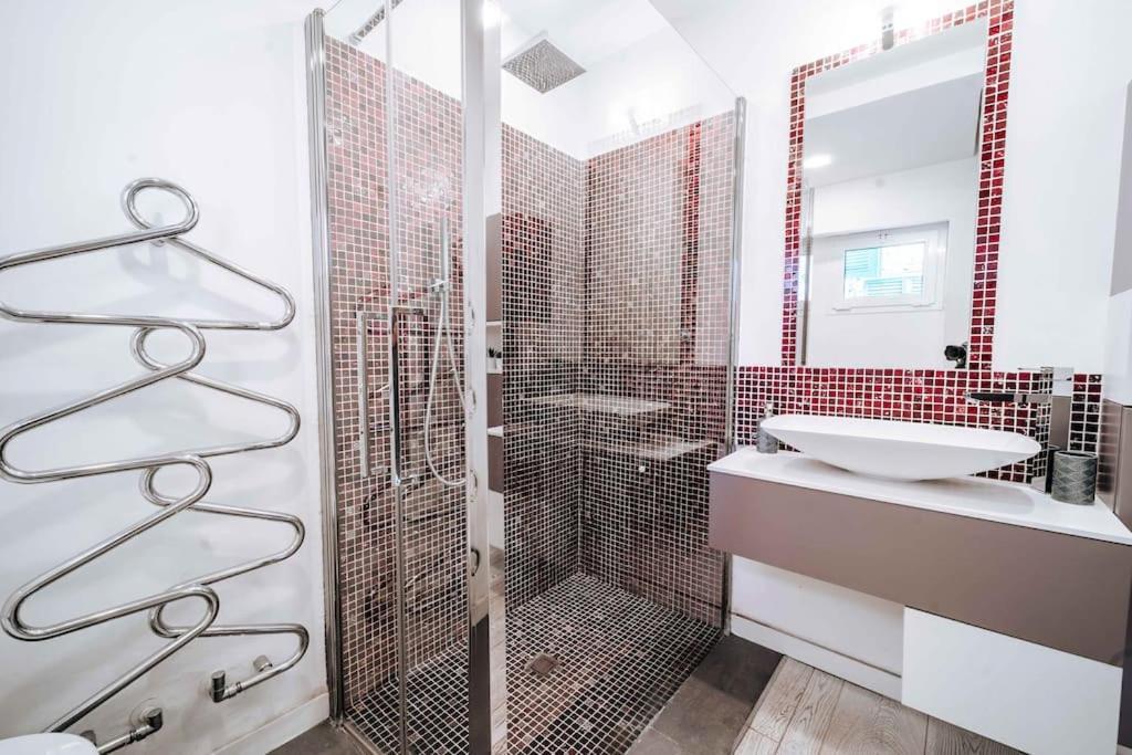 Loft Cavour - Teatro Ariston Apartman San Remo Kültér fotó