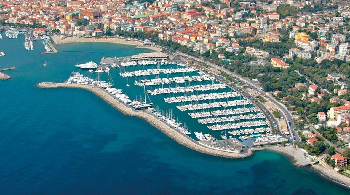 Loft Cavour - Teatro Ariston Apartman San Remo Kültér fotó